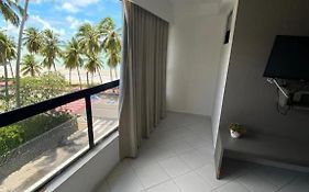 Flat encantador, à beira mar em Cabo Branco